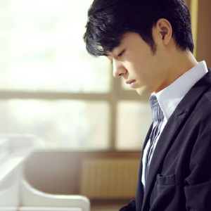 甘婷婷三级片打
